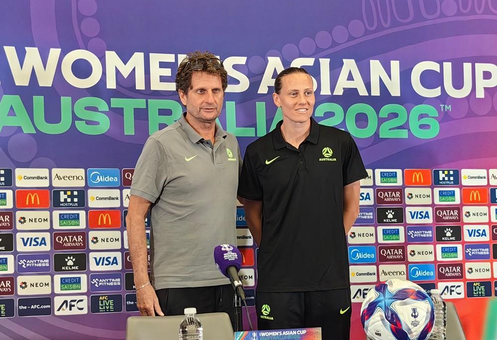 开云APP-澳大利亚女足主帅：我非常尊重米利西奇，他是一个优秀的教练
